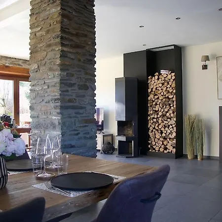 Charming Stone Flamierge