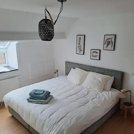 Charming Stone * Flamierge