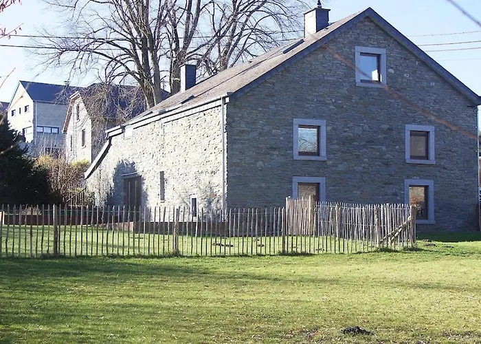 Charming Stone Flamierge